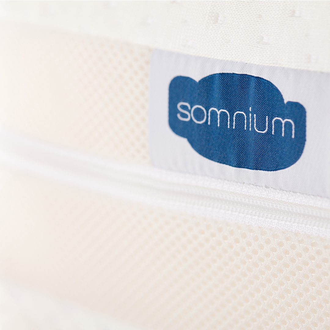 COVER_Somnium mattress cover_1 SQ